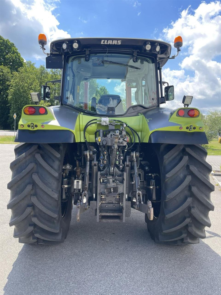 CLAAS Arion 530 CIS Frontlader FKH FZW - Traktor: 4 kép. CLAAS Arion 530 CIS Frontlader FKH FZW - Traktor: 4 kép.