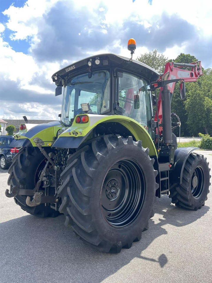 CLAAS Arion 530 CIS Frontlader FKH FZW - Traktor: 5 kép. CLAAS Arion 530 CIS Frontlader FKH FZW - Traktor: 5 kép.