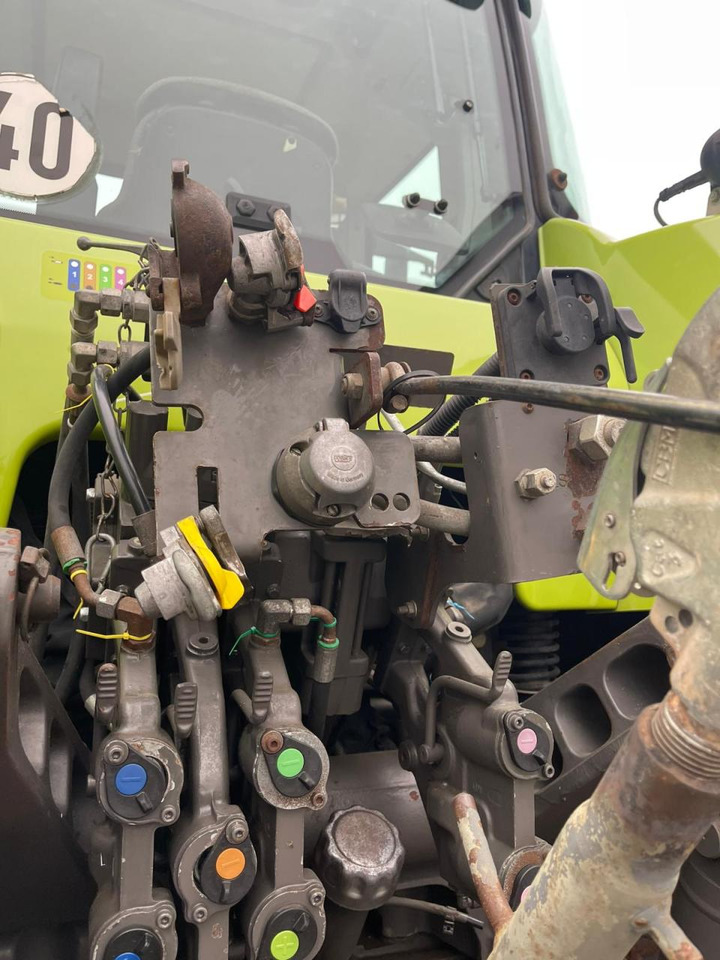 Traktor CLAAS Axion 840 CIS Hexashift, 238 PS, Baujahr 2012: 14 kép.
