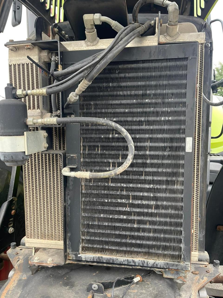 Traktor CLAAS Axion 840 CIS Hexashift, 238 PS, Baujahr 2012: 16 kép.