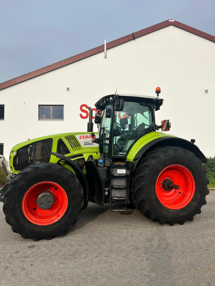 CLAAS Axion 930 CMATIC, GPS S10 RTK, Frontzapfwelle, FKH - Traktor: 2 kép. CLAAS Axion 930 CMATIC, GPS S10 RTK, Frontzapfwelle, FKH - Traktor: 2 kép.