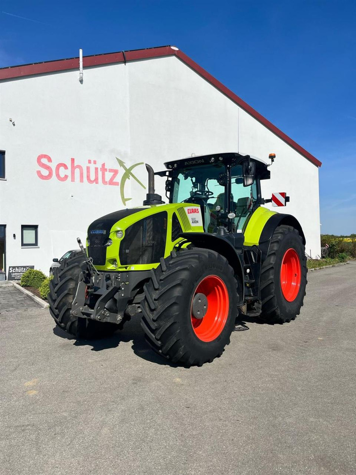 CLAAS Axion 930 CMATIC - Traktor: 1 kép. CLAAS Axion 930 CMATIC - Traktor: 1 kép.