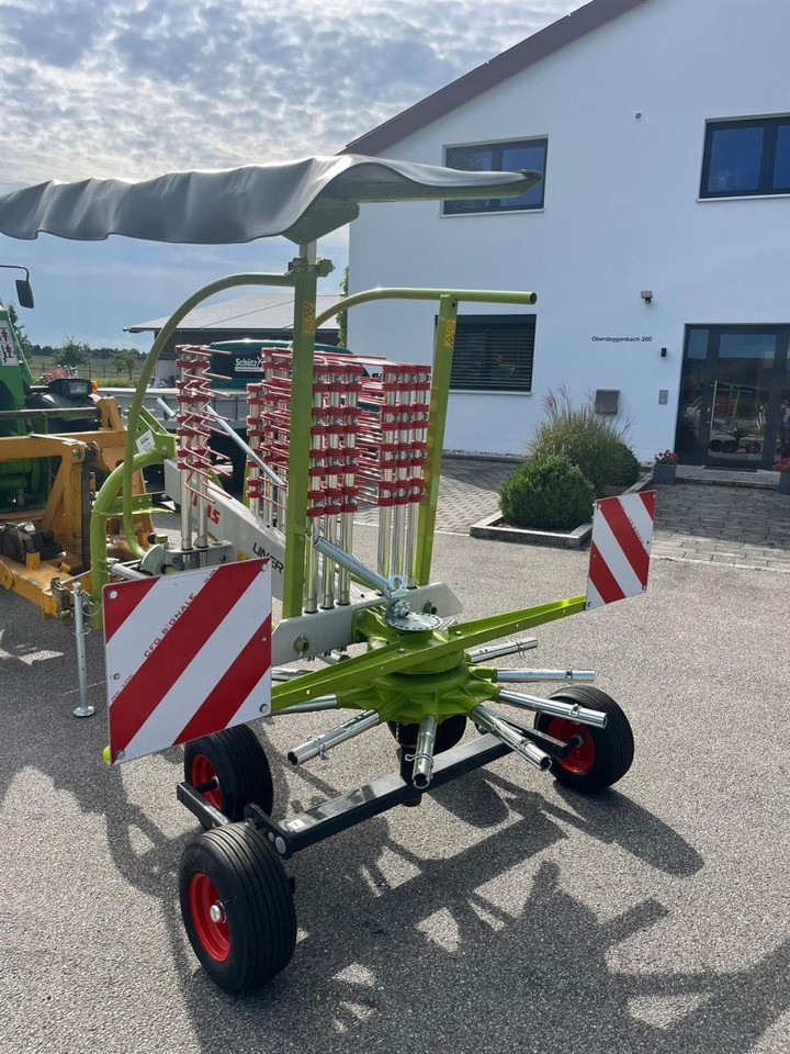 CLAAS Liner 370 Tandem / NEU und UNBENUTZT / Baujahr 202 - Szénaforgató: 4 kép. CLAAS Liner 370 Tandem / NEU und UNBENUTZT / Baujahr 202 - Szénaforgató: 4 kép.