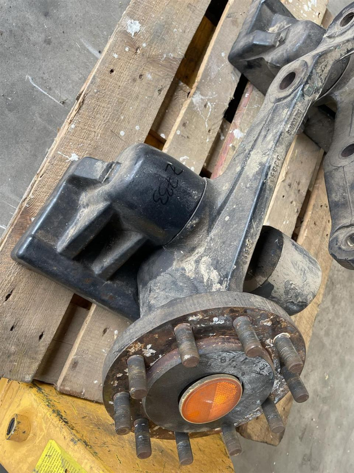 Case-IH New Holland Achsschenkel - Tengely és alkatrészek - Mezőgazdasági gépek: 2 kép. Case-IH New Holland Achsschenkel - Tengely és alkatrészek - Mezőgazdasági gépek: 2 kép.