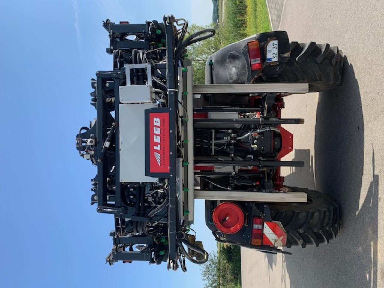 Horsch GS 6000, Lenkung, Section Distance Control - Vontatott permetezők: 3 kép. Horsch GS 6000, Lenkung, Section Distance Control - Vontatott permetezők: 3 kép.