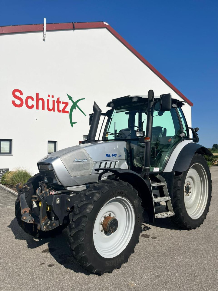 Lamborghini R6.140 DCR - Traktor: 1 kép. Lamborghini R6.140 DCR - Traktor: 1 kép.