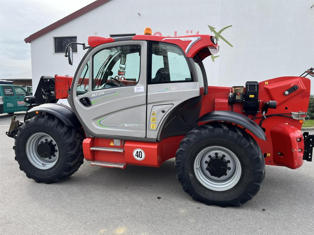 Manitou Manitou Teleskoplader MLT 960 - Teleszkópos rakodó: 2 kép. Manitou Manitou Teleskoplader MLT 960 - Teleszkópos rakodó: 2 kép.