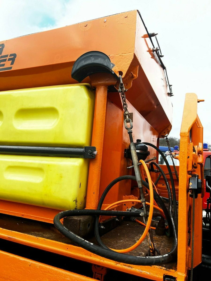 Küpper Weisser E 29040 HFA Salzstreuer Winterdie Küpper Weisser E 29040 HFA Salzstreuer Winterdie - Homok-/ Sószóró - Többcélú/ Speciális jármű: 4 kép. Küpper Weisser E 29040 HFA Salzstreuer Winterdie Küpper Weisser E 29040 HFA Salzstreuer Winterdie - Homok-/ Sószóró - Többcélú/ Speciális jármű: 4 kép.
