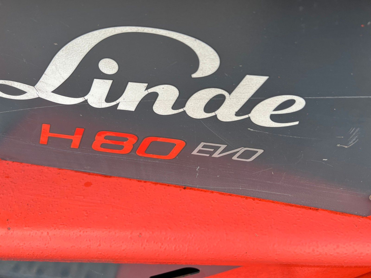 Linde H 80-900 EVO Linde H 80-900 EVO - Dízel targonca: 5 kép. Linde H 80-900 EVO Linde H 80-900 EVO - Dízel targonca: 5 kép.