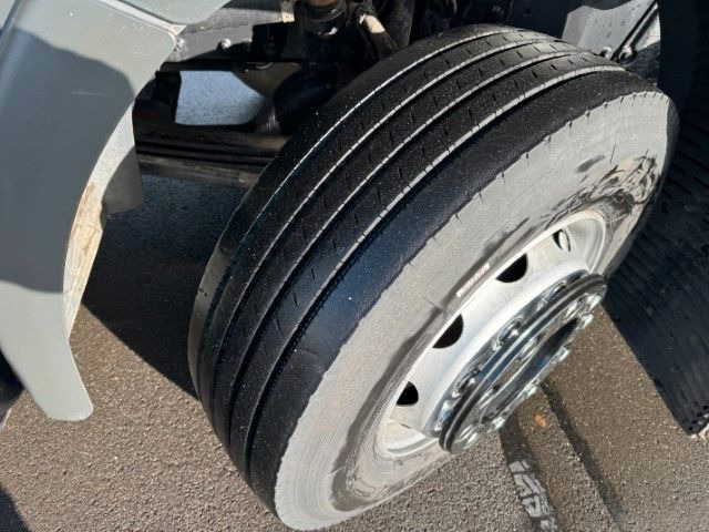 MAN 32.360 TGS 8x2 Fahrgestell MAN 32.360 TGS 8x2 Fahrgestell - Alvaz teherautó: 5 kép. MAN 32.360 TGS 8x2 Fahrgestell MAN 32.360 TGS 8x2 Fahrgestell - Alvaz teherautó: 5 kép.