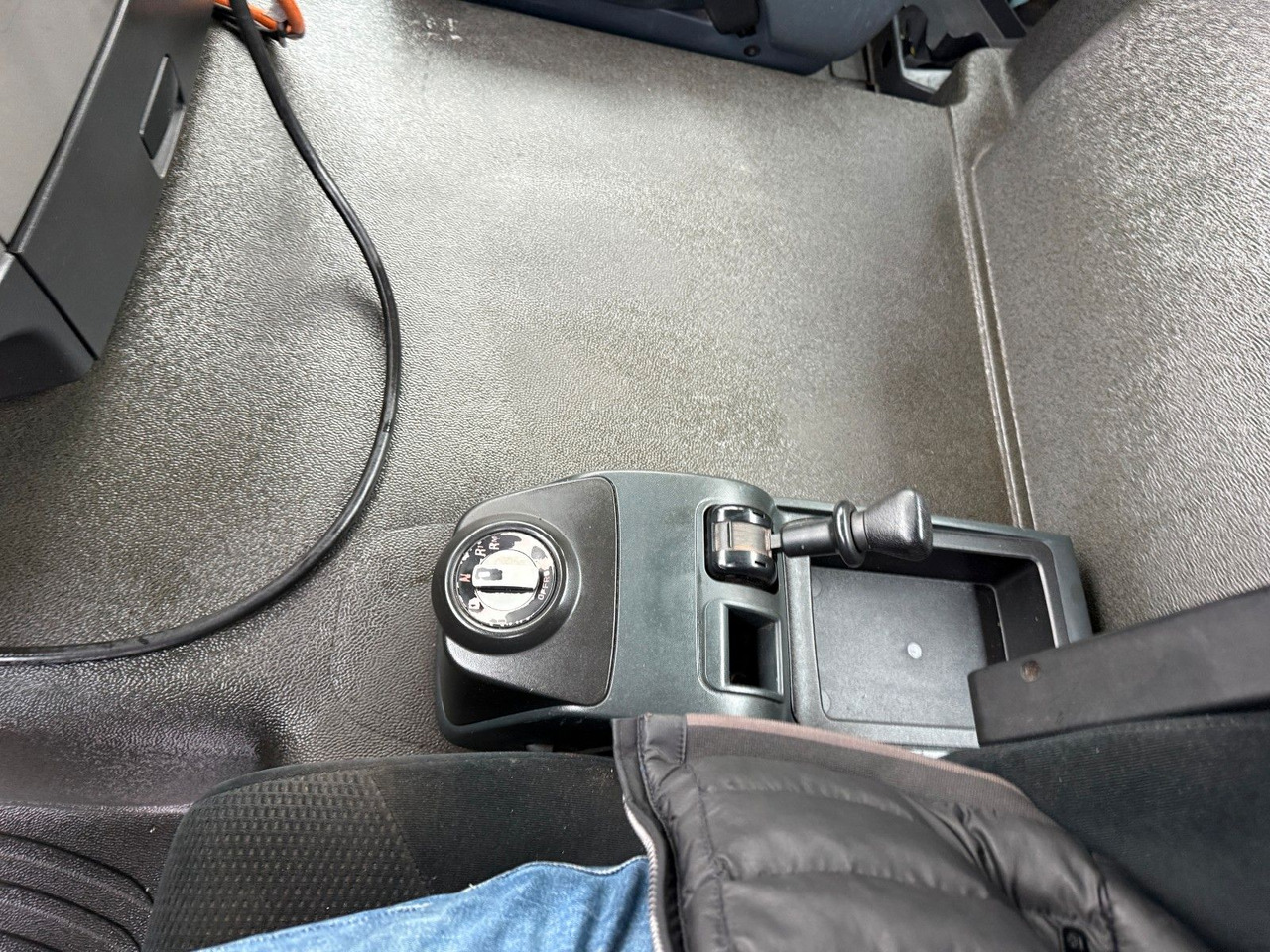 Horgos rakodó teherautó MAN TGS 18.360 4x4 Winterdienst Meiller Abroller: 6 kép. Horgos rakodó teherautó MAN TGS 18.360 4x4 Winterdienst Meiller Abroller: 6 kép.