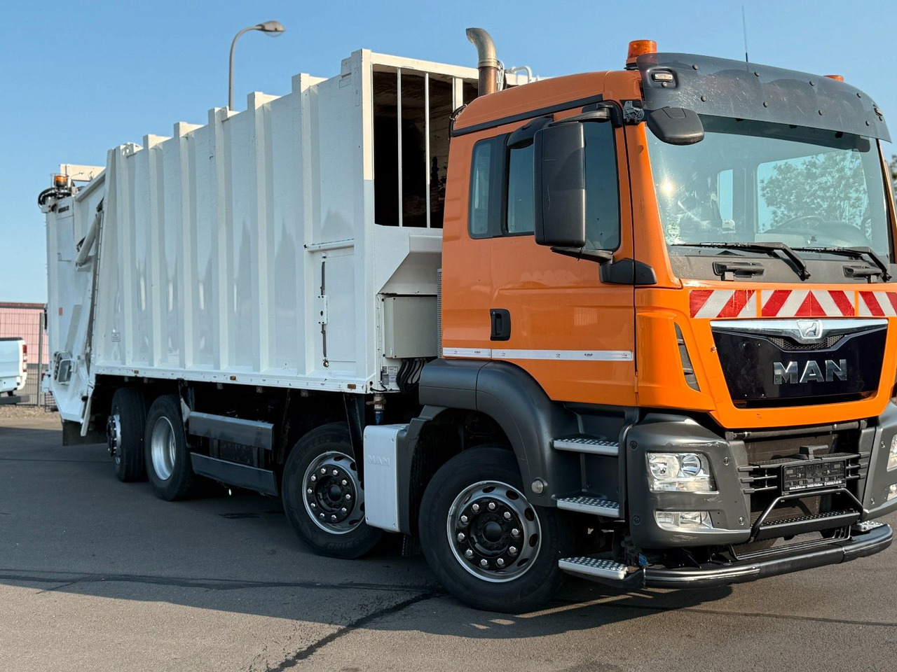 MAN TGS 32.360 8x2 Zoeller Mekam, duo Schütte - Szemetesautó: 3 kép. MAN TGS 32.360 8x2 Zoeller Mekam, duo Schütte - Szemetesautó: 3 kép.