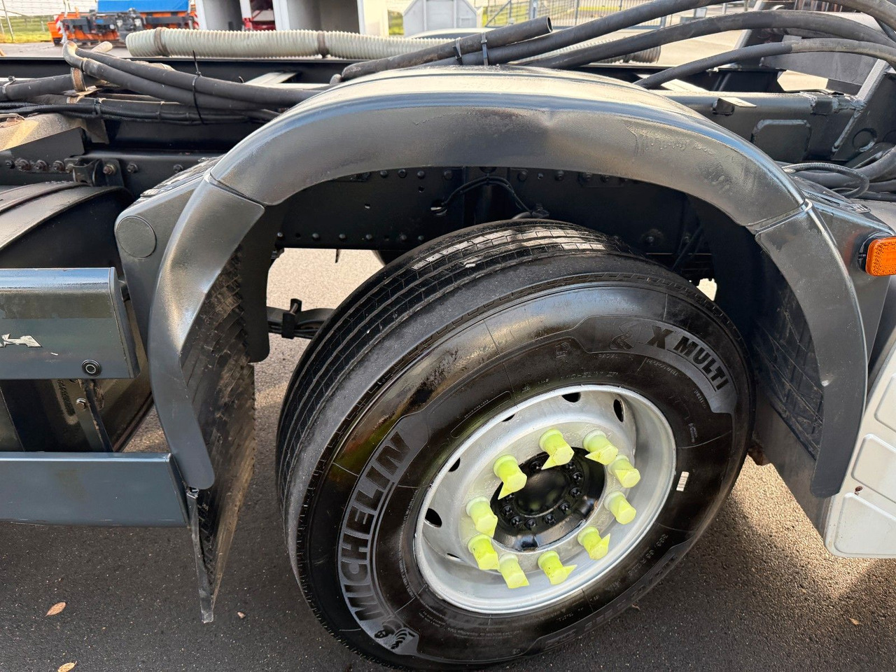 MAN TGS 35.360 8x2 Fahrgestell - Alvaz teherautó: 5 kép. MAN TGS 35.360 8x2 Fahrgestell - Alvaz teherautó: 5 kép.