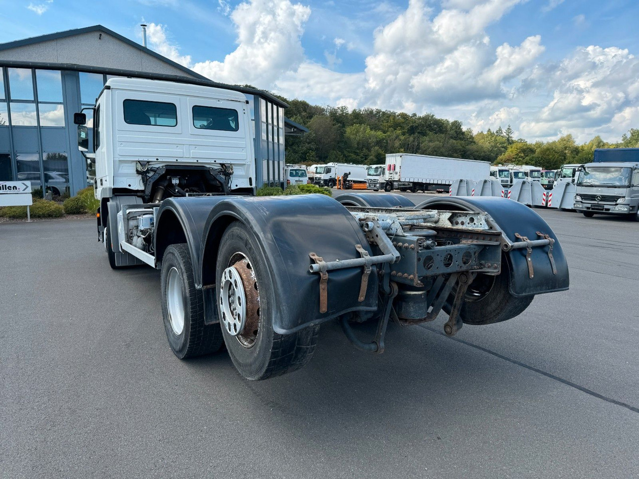 Alvaz teherautó Mercedes-Benz Actros 2532 6x2 Fahrgestell Liftachse Lenkachse Mercedes-Benz Actros 2532 6x2 Fahrgestell Liftachse Lenkachse: 8 kép.
