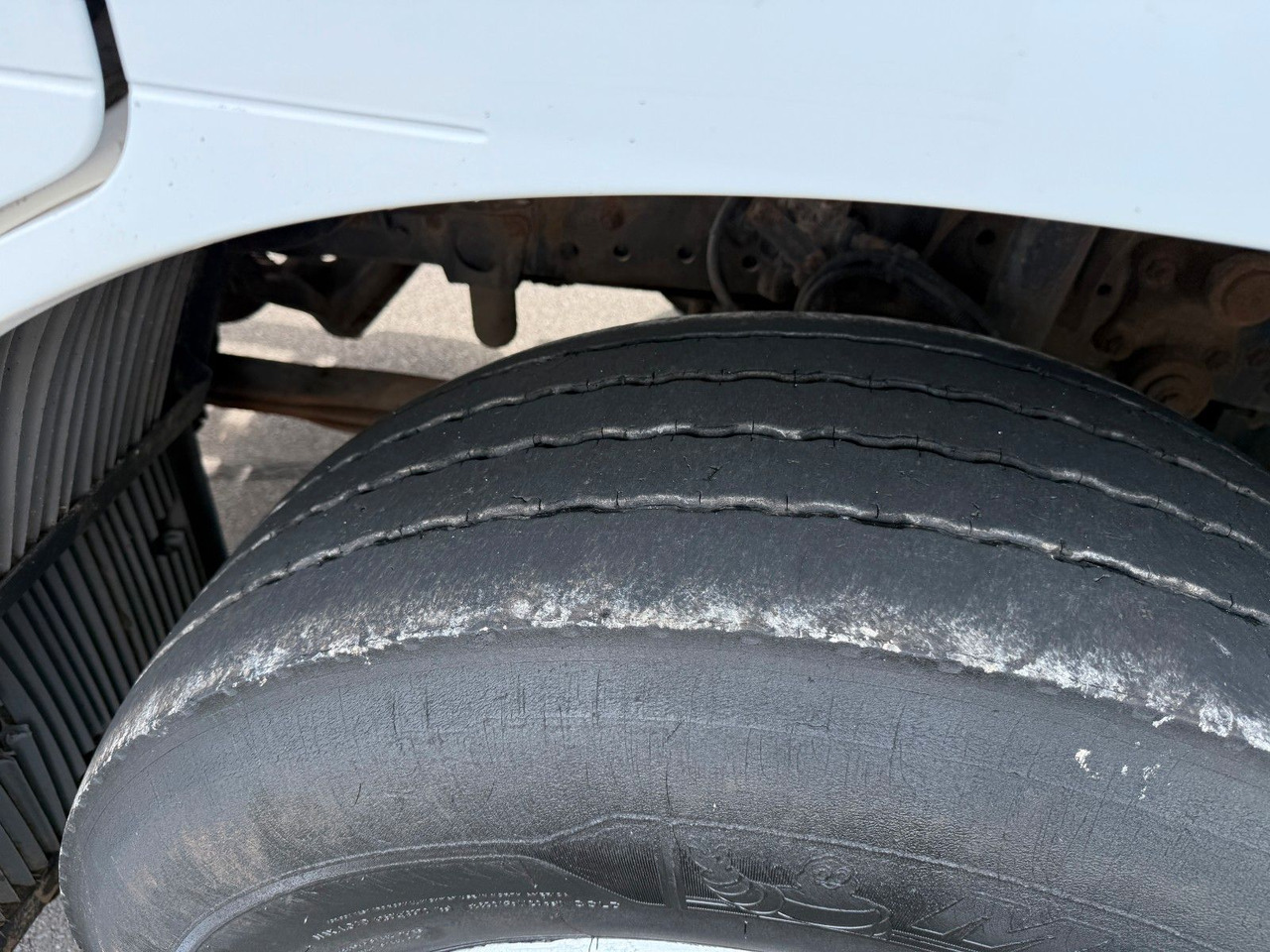 Mercedes-Benz Actros 2543 6x2 Klima + Kupplung - Horgos rakodó teherautó: 5 kép. Mercedes-Benz Actros 2543 6x2 Klima + Kupplung - Horgos rakodó teherautó: 5 kép.