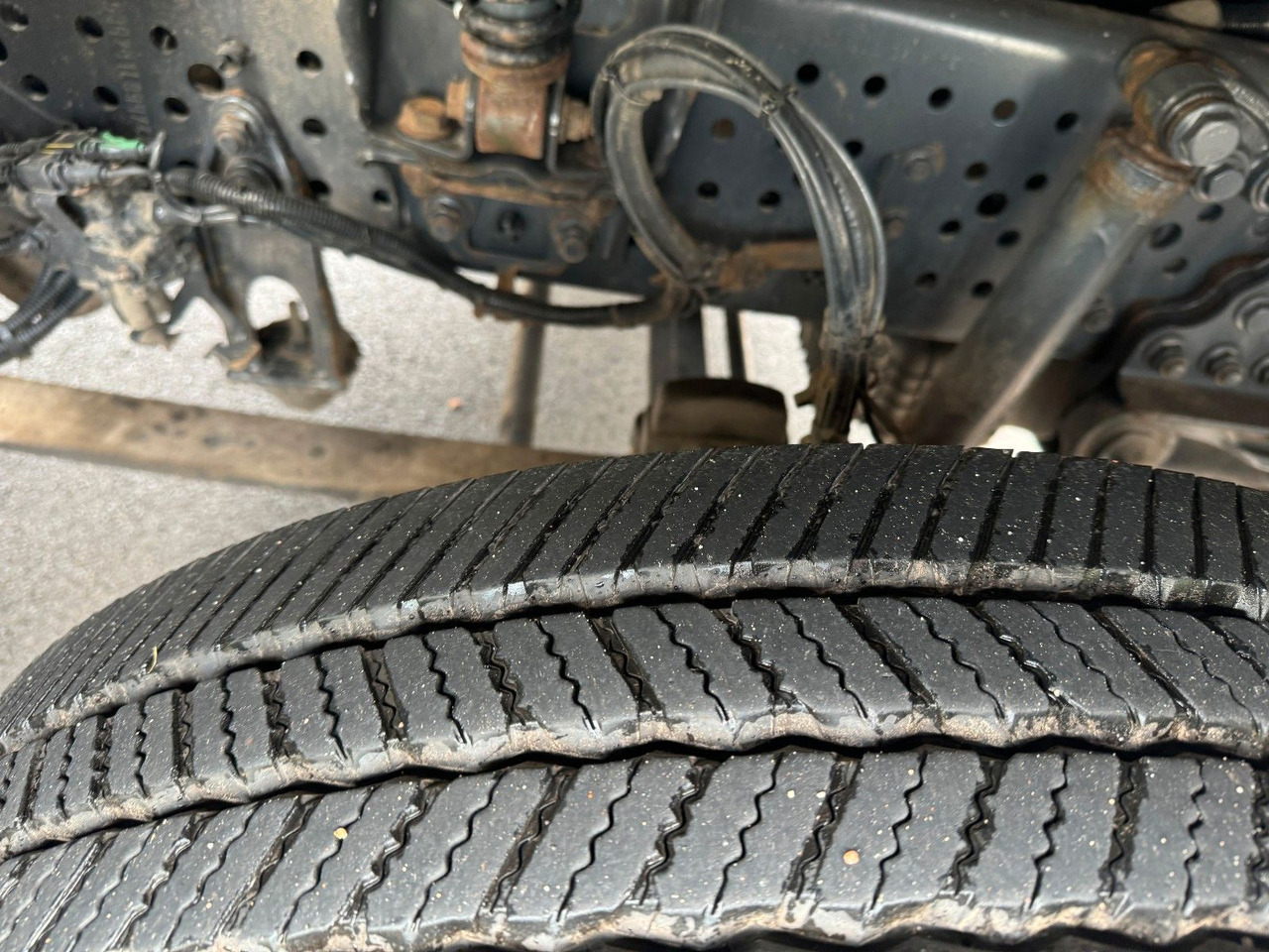 Új Szemetesautó Mercedes-Benz Antos 2533 6x2 Gesink GPM III V 23H25 Kombisch. Mercedes-Benz Antos 2533 6x2 Gesink GPM III V 23H25 Kombisch.: 6 kép.