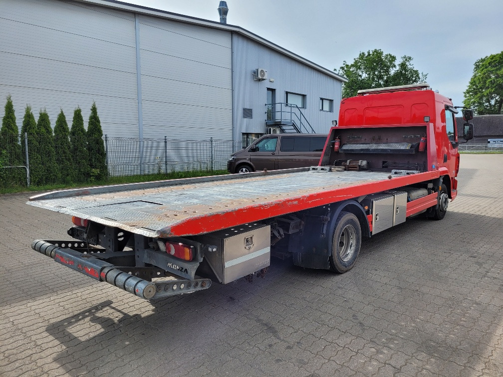 DAF LF 210 FA PLATFORM 2.2017 EURO 6 - Vontató: 4 kép. DAF LF 210 FA PLATFORM 2.2017 EURO 6 - Vontató: 4 kép.