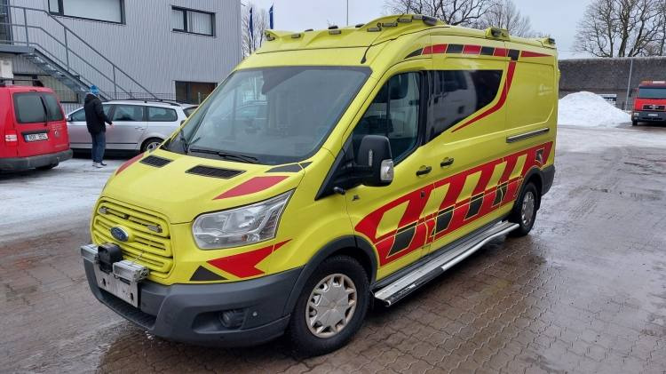 FORD TRANSIT 2,0TDI AMBULANCE KLIMA 1.2018 EURO 6, 3 UNITS - Mentőautó: 5 kép. FORD TRANSIT 2,0TDI AMBULANCE KLIMA 1.2018 EURO 6, 3 UNITS - Mentőautó: 5 kép.