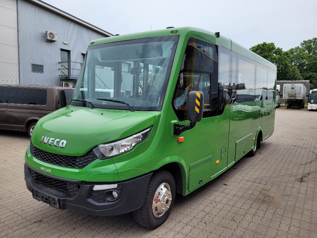 IVECO INDCAR MOBI, KLIIMA, 7.2016, EURO 6, WHEELCHAIR RAMP, 26 seats, 8,55 m - Minibusz, Kisbusz: 2 kép. IVECO INDCAR MOBI, KLIIMA, 7.2016, EURO 6, WHEELCHAIR RAMP, 26 seats, 8,55 m - Minibusz, Kisbusz: 2 kép.
