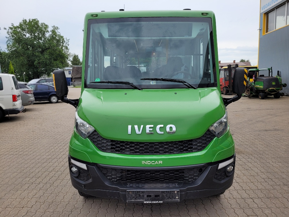 IVECO INDCAR MOBI, KLIIMA, 7.2016, EURO 6, WHEELCHAIR RAMP, 26 seats, 8,55 m - Minibusz, Kisbusz: 3 kép. IVECO INDCAR MOBI, KLIIMA, 7.2016, EURO 6, WHEELCHAIR RAMP, 26 seats, 8,55 m - Minibusz, Kisbusz: 3 kép.