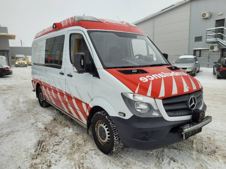 MERCEDES – BENZ SPRINTER 3.0D AMBULANCE (PROFILE) KLIMA 7.2015 EURO 6 - Mentőautó: 1 kép. MERCEDES – BENZ SPRINTER 3.0D AMBULANCE (PROFILE) KLIMA 7.2015 EURO 6 - Mentőautó: 1 kép.
