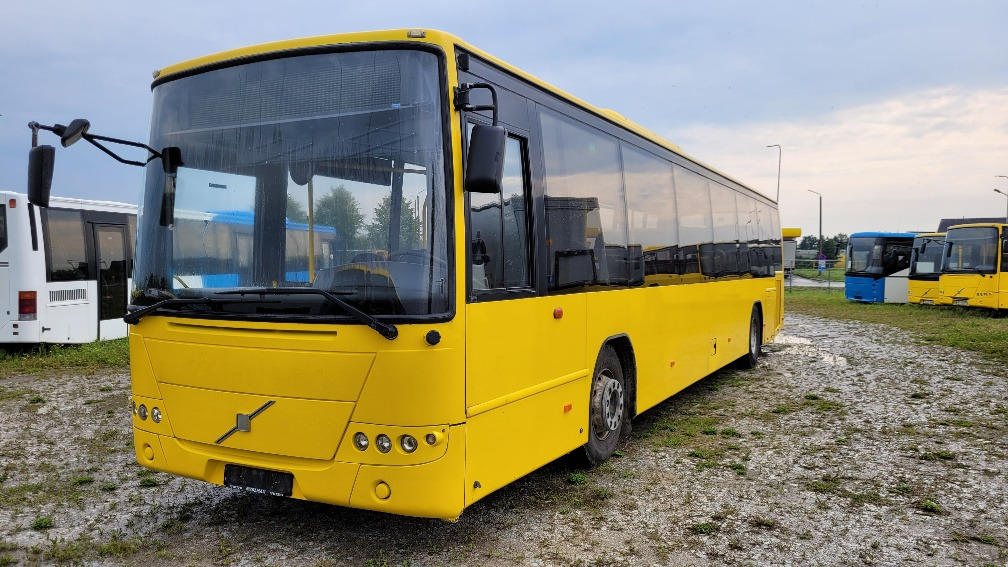 VOLVO B7RLE 8700 KLIIMA, 6.2010, EURO 5, RAMP, 42 seats, 12,86m; 2 UNITS - Városi busz: 2 kép. VOLVO B7RLE 8700 KLIIMA, 6.2010, EURO 5, RAMP, 42 seats, 12,86m; 2 UNITS - Városi busz: 2 kép.