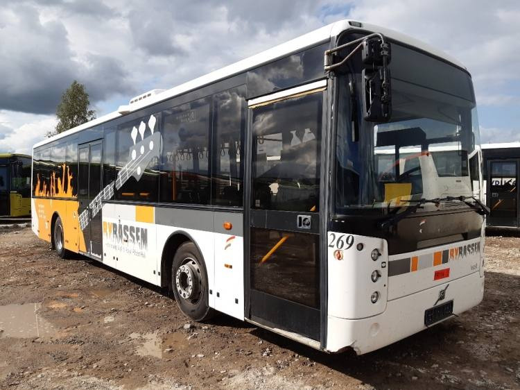 VOLVO B7RLE VEST CENTER H, 10.2006, EURO 3, RAMP, 37 seats, 12,2m - Városi busz: 1 kép. VOLVO B7RLE VEST CENTER H, 10.2006, EURO 3, RAMP, 37 seats, 12,2m - Városi busz: 1 kép.