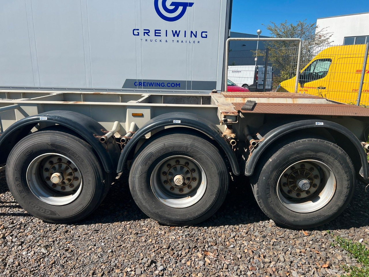 Kässbohrer SC10-24 Chassis Kässbohrer SC10-24 Chassis - Félpótkocsi cserefelépítményes: 2 kép. Kässbohrer SC10-24 Chassis Kässbohrer SC10-24 Chassis - Félpótkocsi cserefelépítményes: 2 kép.