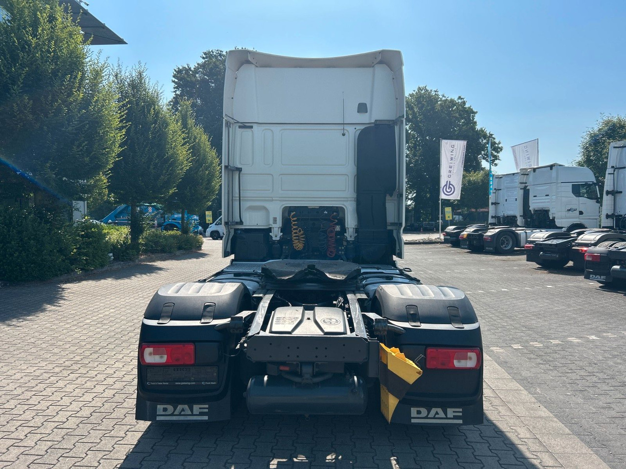 DAF XF 480 FT SSC, Standklima - Nyergesvontató: 4 kép. DAF XF 480 FT SSC, Standklima - Nyergesvontató: 4 kép.