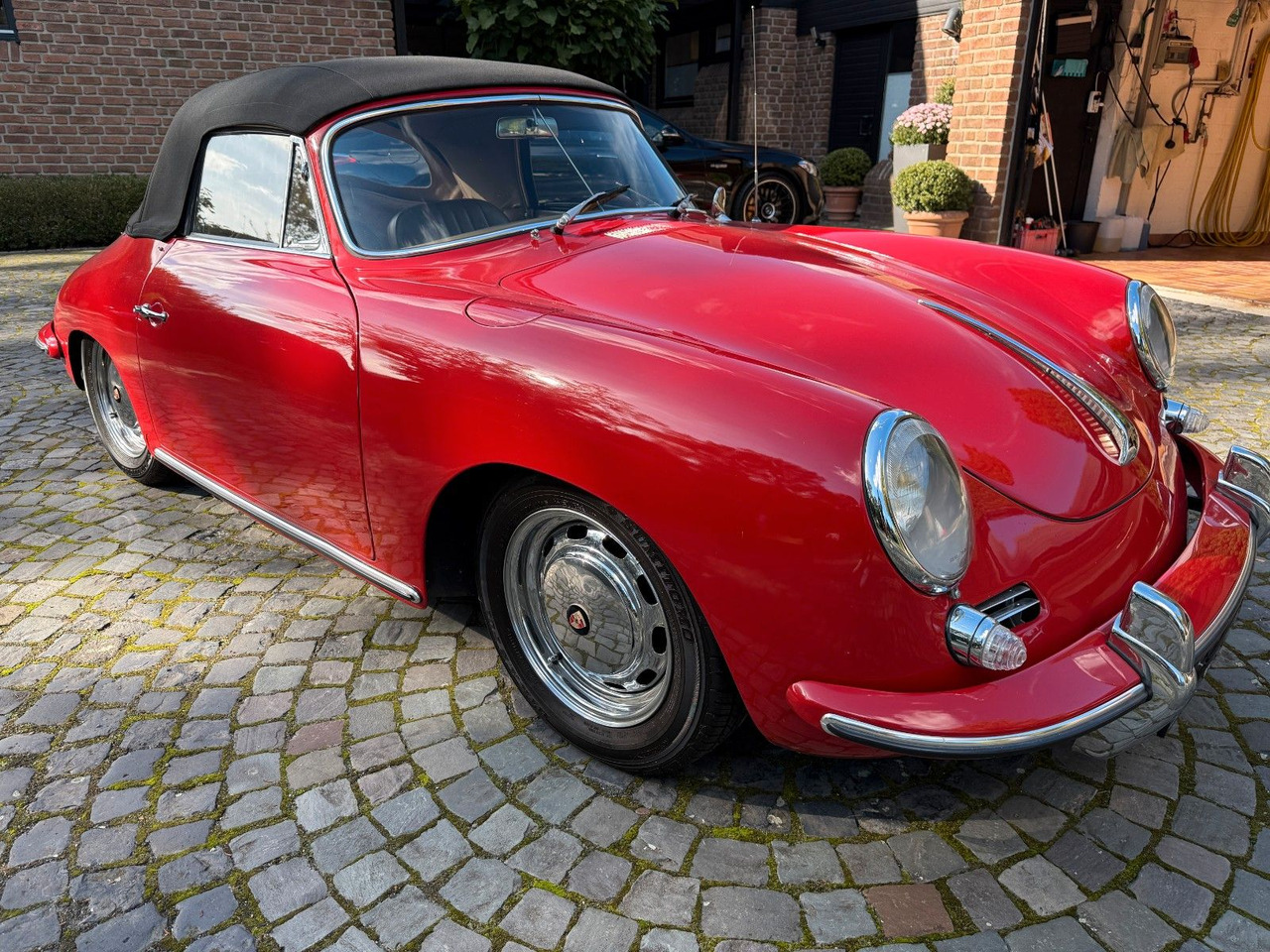 Porsche 356 C / 1600 C Reutter Cabrio Porsche 356 C / 1600 C Reutter Cabrio - Autó: 2 kép. Porsche 356 C / 1600 C Reutter Cabrio Porsche 356 C / 1600 C Reutter Cabrio - Autó: 2 kép.