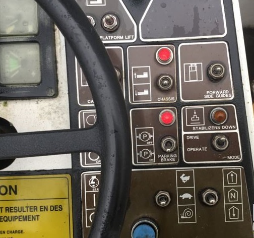 FMC Loader Commander 15 - Standard - Konténer/ Rakodólap rakodógép: 4 kép. FMC Loader Commander 15 - Standard - Konténer/ Rakodólap rakodógép: 4 kép.