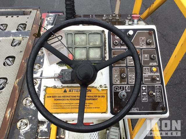 FMC loader Commander 15 Universal - Konténer/ Rakodólap rakodógép: 3 kép. FMC loader Commander 15 Universal - Konténer/ Rakodólap rakodógép: 3 kép.
