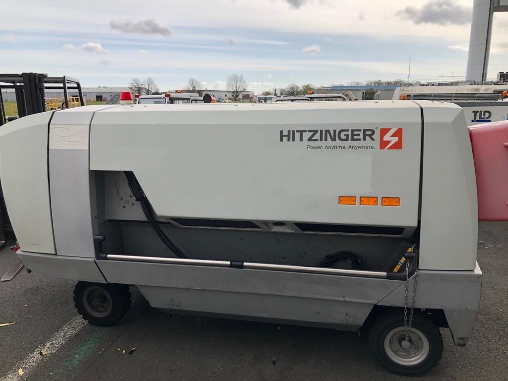 Hitzinger GPU 90Kva+28DC - Földi áramforrás: 1 kép. Hitzinger GPU 90Kva+28DC - Földi áramforrás: 1 kép.