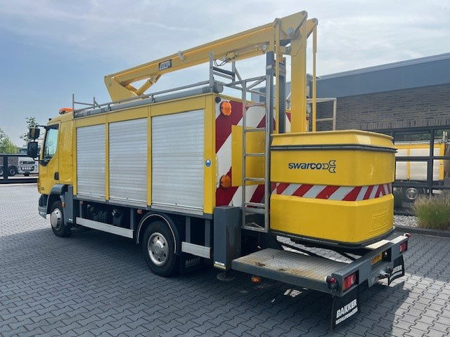 DAF LF 220 FA45.220 LF Custers T265-12.5 - Emelőkosaras teherautó: 4 kép. DAF LF 220 FA45.220 LF Custers T265-12.5 - Emelőkosaras teherautó: 4 kép.