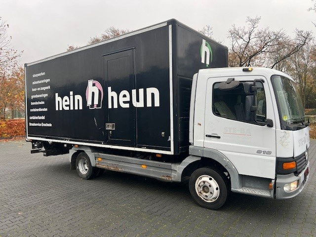 Mercedes-Benz Atego 818 Atego 818 - Dobozos felépítményű teherautó: 2 kép. Mercedes-Benz Atego 818 Atego 818 - Dobozos felépítményű teherautó: 2 kép.