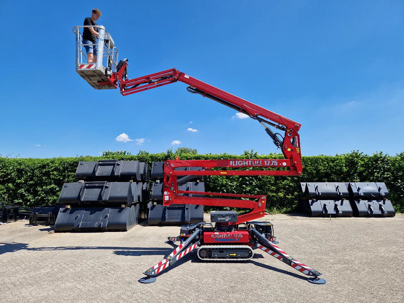 Hinowa Lightlift 17.75 IIIS - Gumilánctalpas személyemelő: 1 kép. Hinowa Lightlift 17.75 IIIS - Gumilánctalpas személyemelő: 1 kép.