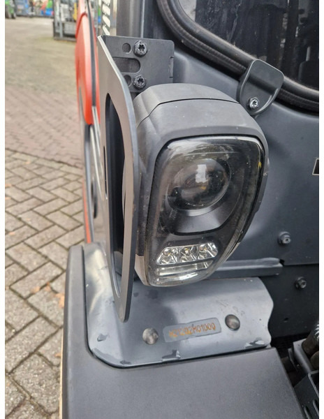 Villás targonca Linde H35D-01: 10 kép. Villás targonca Linde H35D-01: 10 kép.