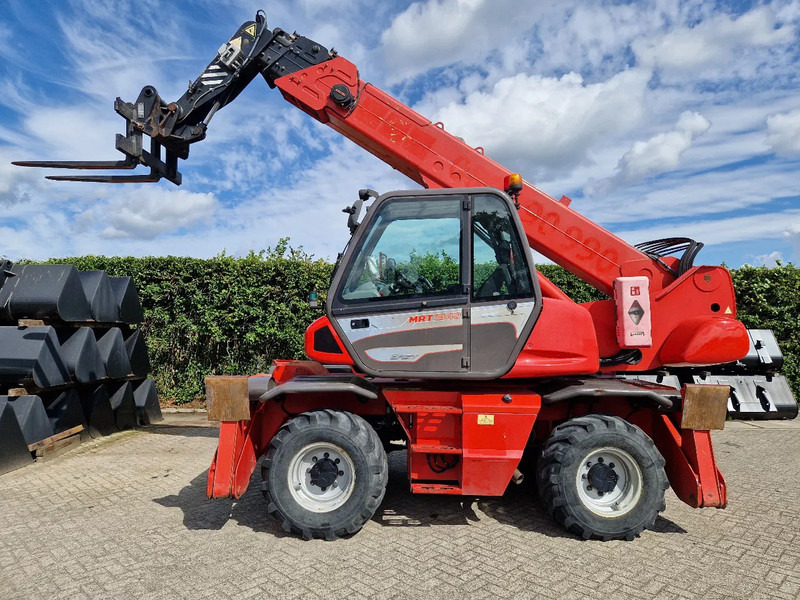 Manitou MRT 1840 Easy - Rakodógép: 1 kép. Manitou MRT 1840 Easy - Rakodógép: 1 kép.