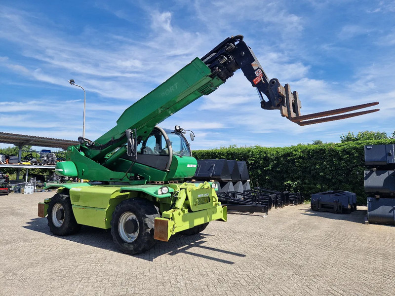 Manitou MRT 2150 Privilege - Rakodógép: 3 kép. Manitou MRT 2150 Privilege - Rakodógép: 3 kép.