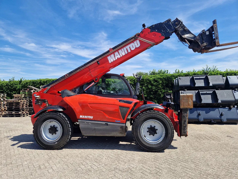 Manitou MT1840 100P St4 - Teleszkópos rakodó: 5 kép. Manitou MT1840 100P St4 - Teleszkópos rakodó: 5 kép.