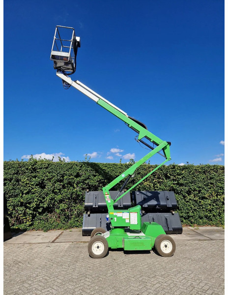 Niftylift HR12NDE New Battery - Személyemelő: 3 kép. Niftylift HR12NDE New Battery - Személyemelő: 3 kép.