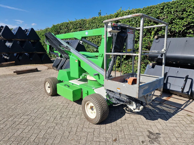 Niftylift HR12NDE New Battery - Személyemelő: 5 kép. Niftylift HR12NDE New Battery - Személyemelő: 5 kép.