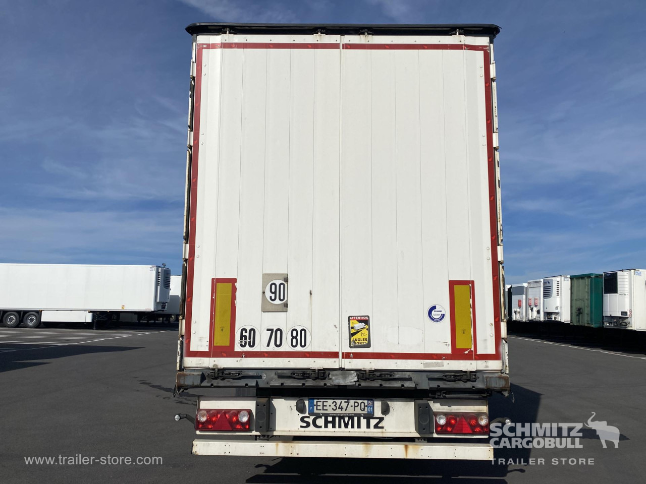 SCHMITZ Curtainsider Standard - Ponyvás félpótkocsi: 3 kép. SCHMITZ Curtainsider Standard - Ponyvás félpótkocsi: 3 kép.