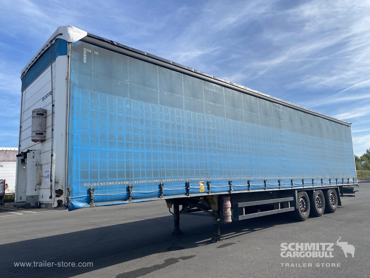 SCHMITZ Curtainsider Standard - Ponyvás félpótkocsi: 1 kép. SCHMITZ Curtainsider Standard - Ponyvás félpótkocsi: 1 kép.