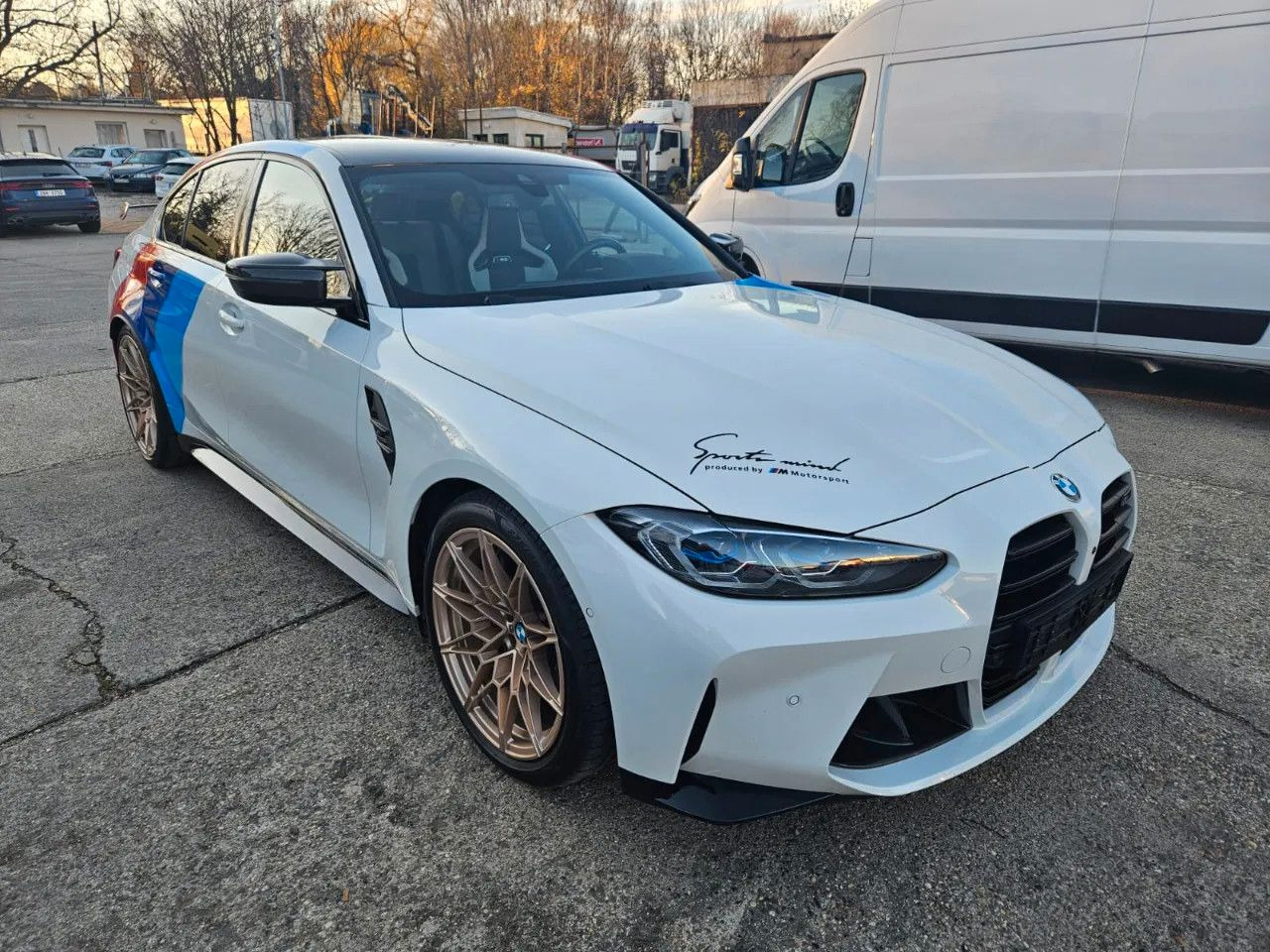 BMW M3 Competition - Szedán: 2 kép. BMW M3 Competition - Szedán: 2 kép.