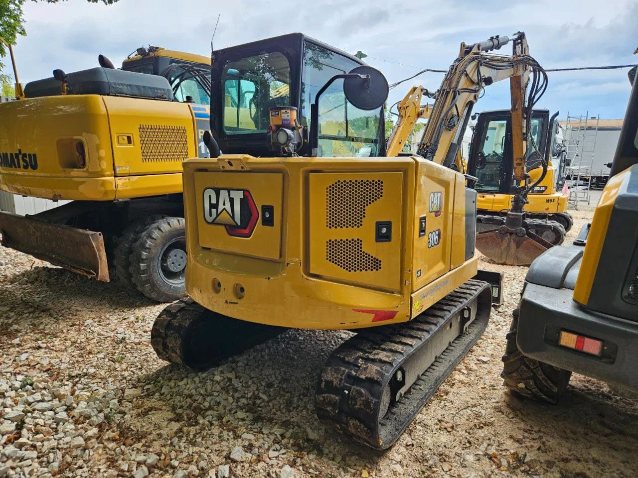 CAT 306 CR - Minikotró: 4 kép. CAT 306 CR - Minikotró: 4 kép.