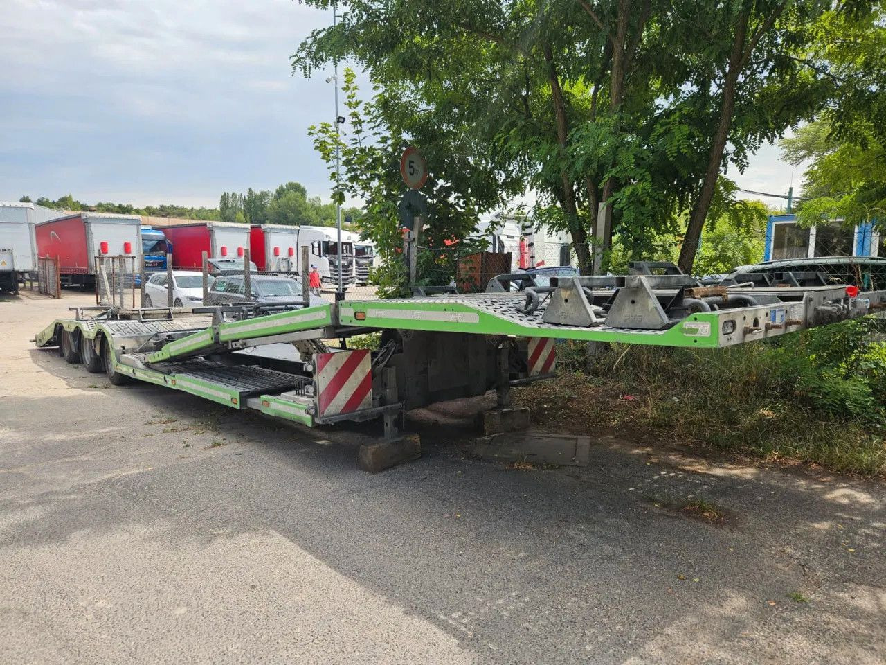 FVG FL TA-B1 EVO 2 units - Félpótkocsi mélybölcsős: 1 kép. FVG FL TA-B1 EVO 2 units - Félpótkocsi mélybölcsős: 1 kép.