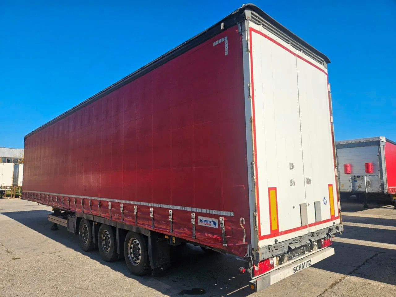Schmitz Cargobull SCB S3T Mega Side Walls, RSAB, Lift Axle A, 2 un - Félpótkocsi: 4 kép. Schmitz Cargobull SCB S3T Mega Side Walls, RSAB, Lift Axle A, 2 un - Félpótkocsi: 4 kép.