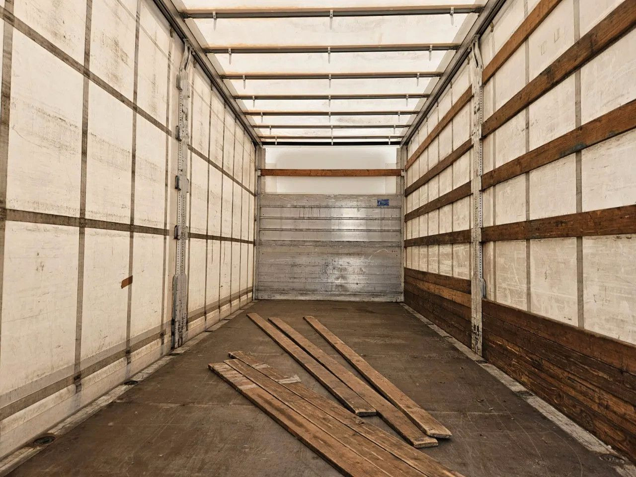 MAN TGL 8.220 4x2 BL Euro 5 EEV - Ponyvás teherautó: 5 kép. MAN TGL 8.220 4x2 BL Euro 5 EEV - Ponyvás teherautó: 5 kép.