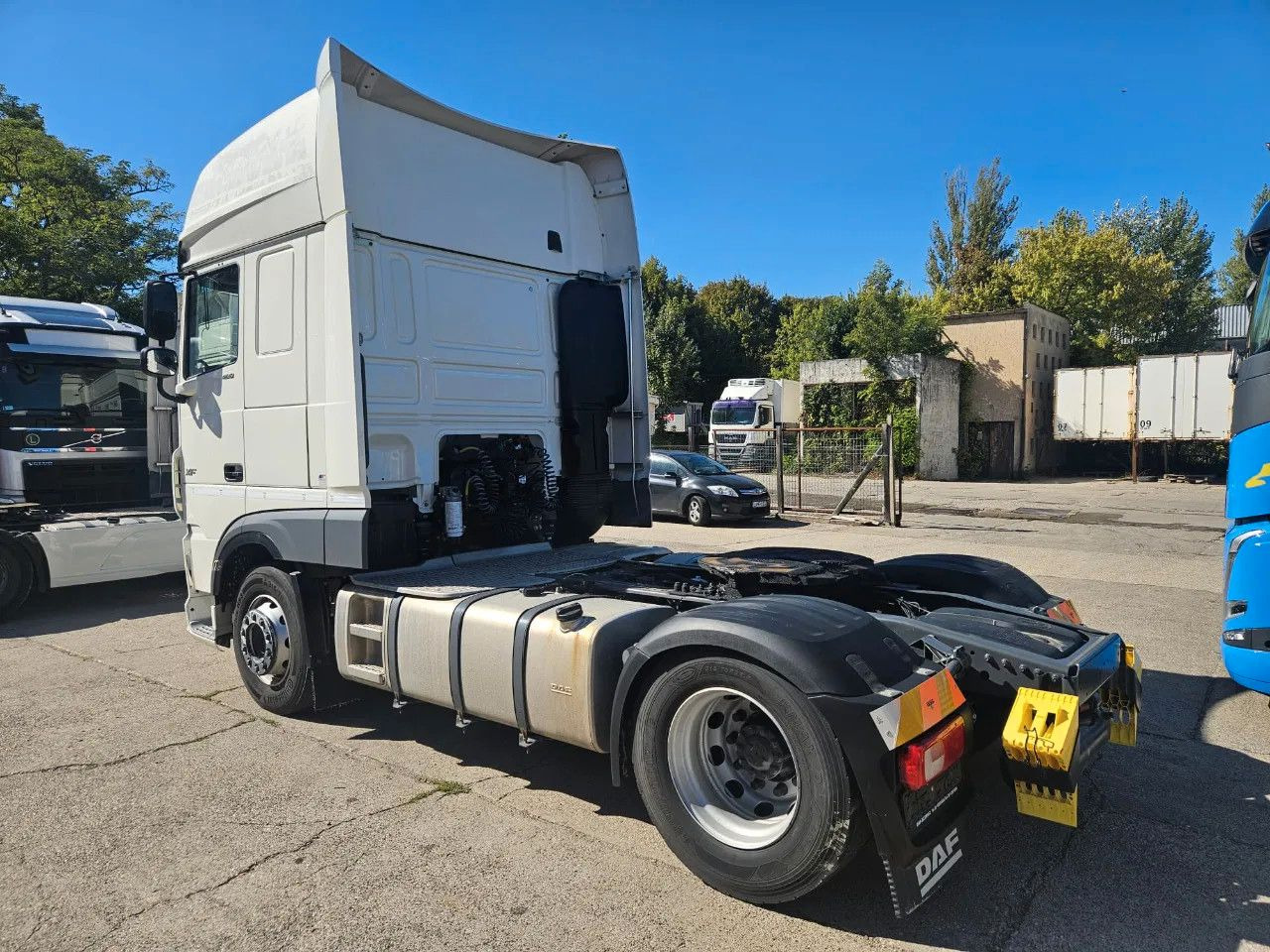 DAF XF 480 SSC Standard - Nyergesvontató: 3 kép. DAF XF 480 SSC Standard - Nyergesvontató: 3 kép.
